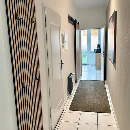 Apartment Modernes Im Herzen Von Würselen, Gemütlich, Zentral&mit Netflix