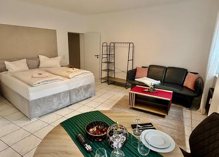 Modernes Im Herzen Von Wuerselen, Gemuetlich, Zentral & Mit Netflix